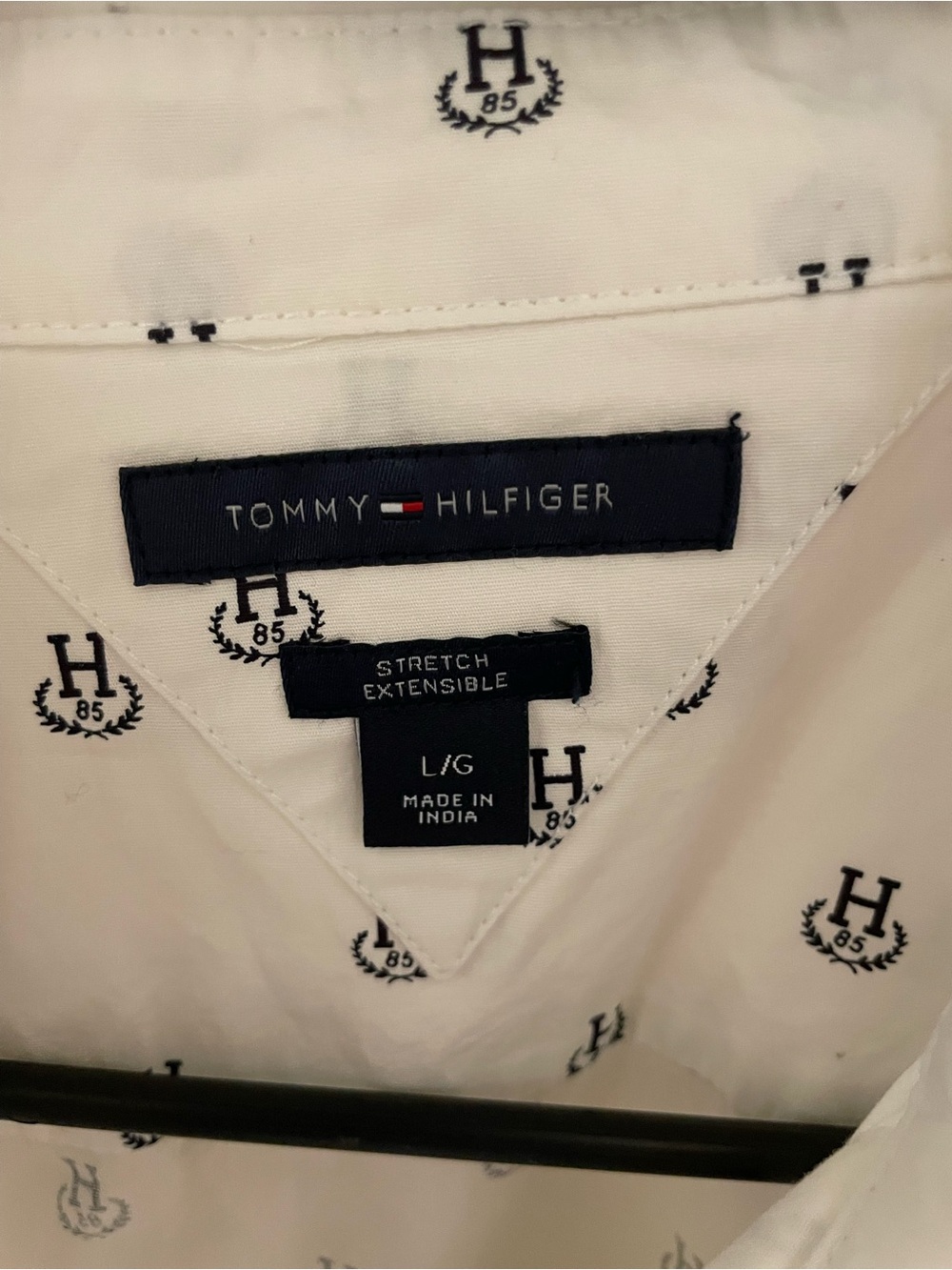 ✨Tommy Hilfiger Button Up Long Sleeve Size Large - Picture 4 of 9
